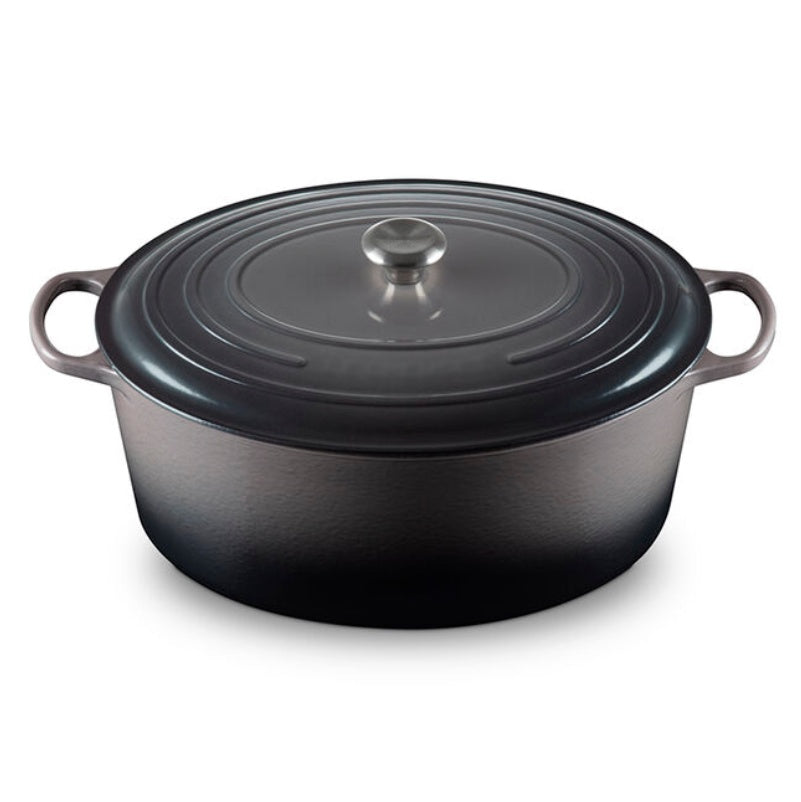 Signature Oval Dutch Oven